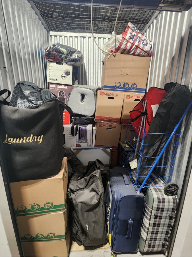 5 x 5 storage unit in Hollywood, FL