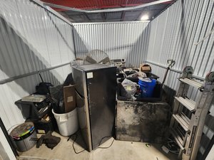 10 x 10 storage unit in Hollywood, FL