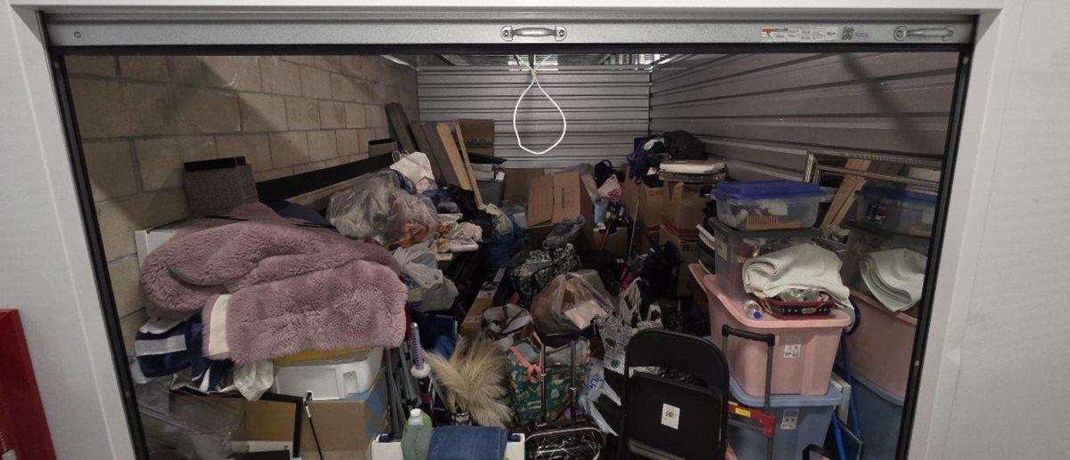 10 x 15 storage unit in Brea, CA