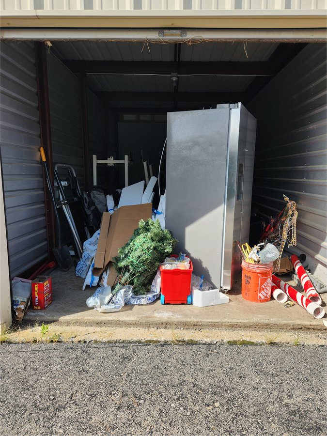 10 x 20 storage unit in Webster, NY