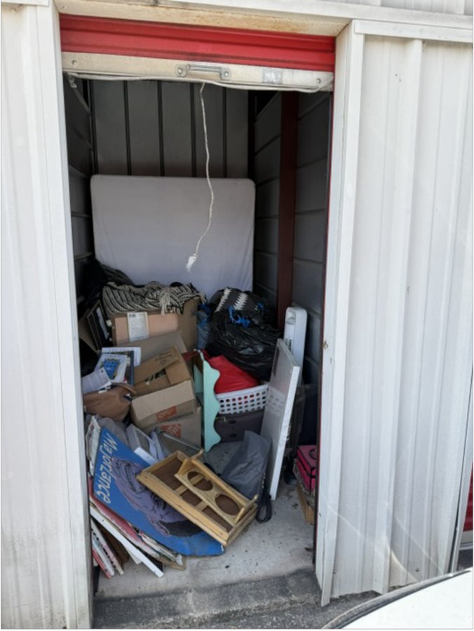 5 x 10 storage unit in Austin, TX