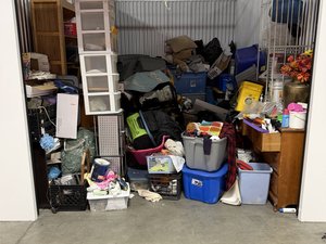 10 x 15 storage unit in Clarksville, IN