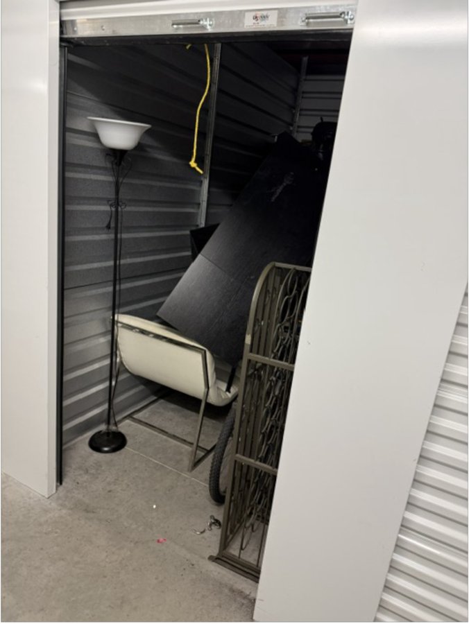 5 x 10 storage unit in Austin, TX