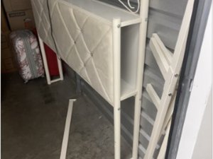 5 x 10 unit in Austin