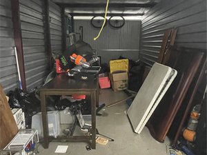 10 x 20 unit in Austin