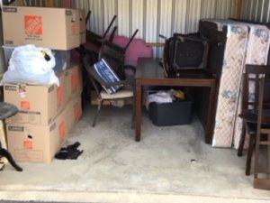 10 x 10 storage unit in Walkertown, NC