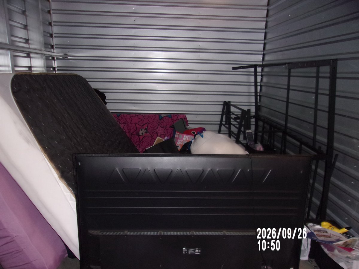 10 x 10 storage unit in Phoenix, AZ