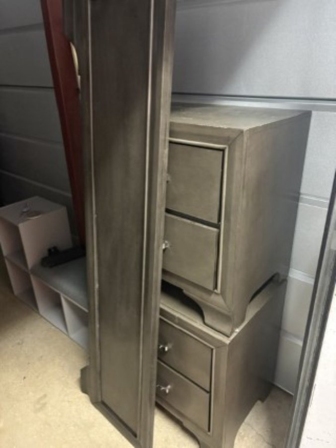 8 x 20 storage unit in Austin, TX