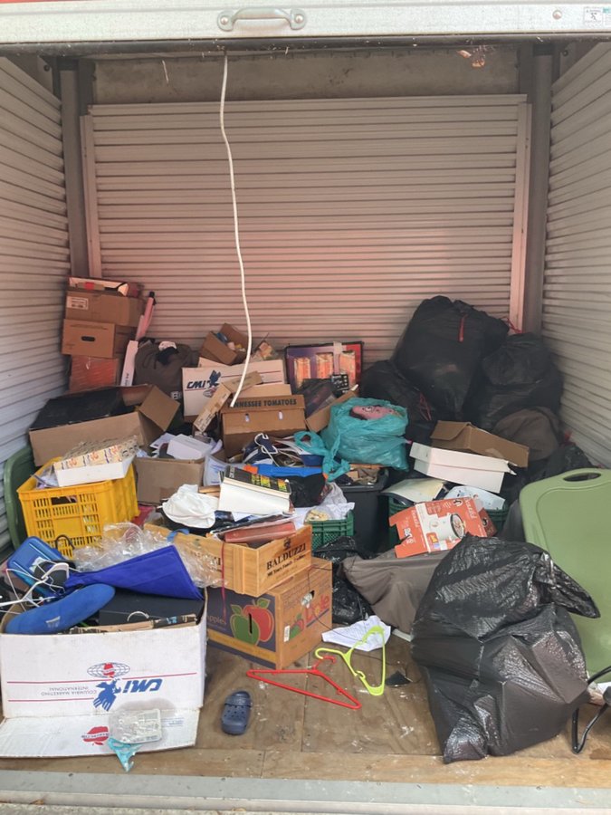 9 x 9 storage unit in Saint Petersburg, FL