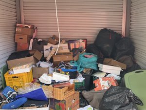 9 x 9 storage unit in Saint Petersburg, FL
