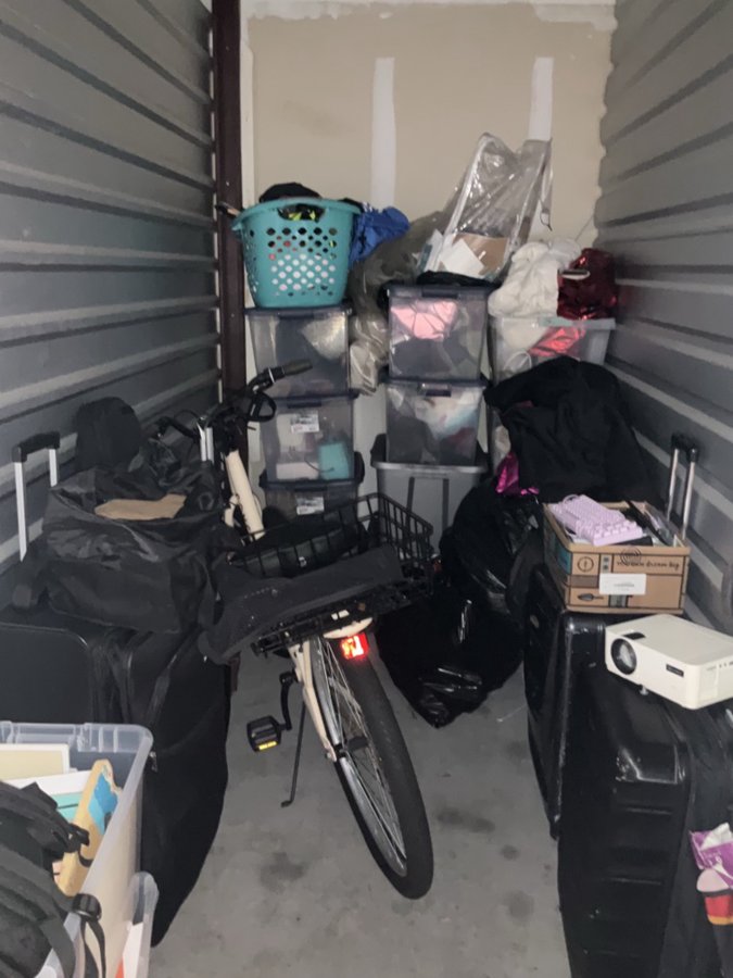 5 x 10 storage unit in Saint Petersburg, FL