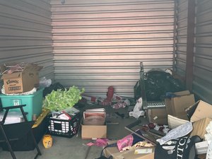 10 x 14 storage unit in Saint Petersburg, FL