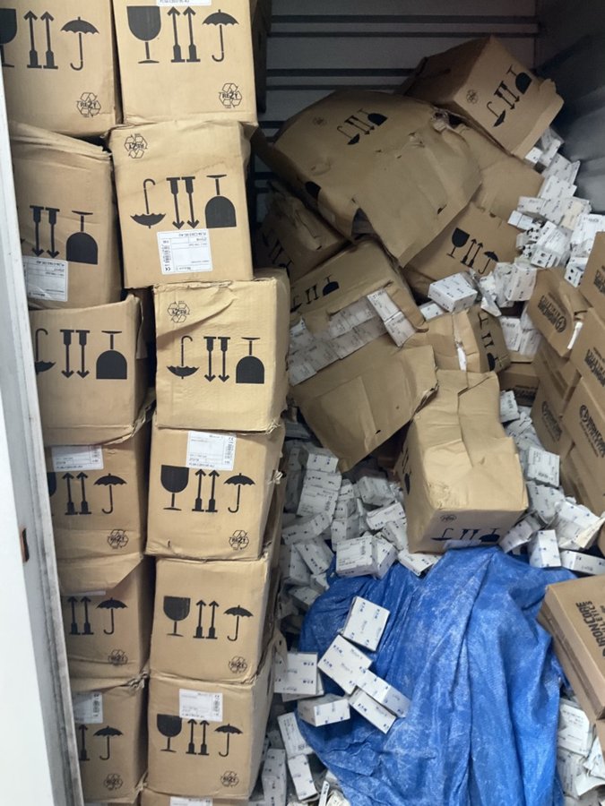 5 x 5 storage unit in Saint Petersburg, FL