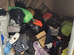 10 x 10 storage unit in Falls Church, VA