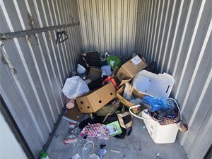 5 x 10 storage unit in Orlando, FL