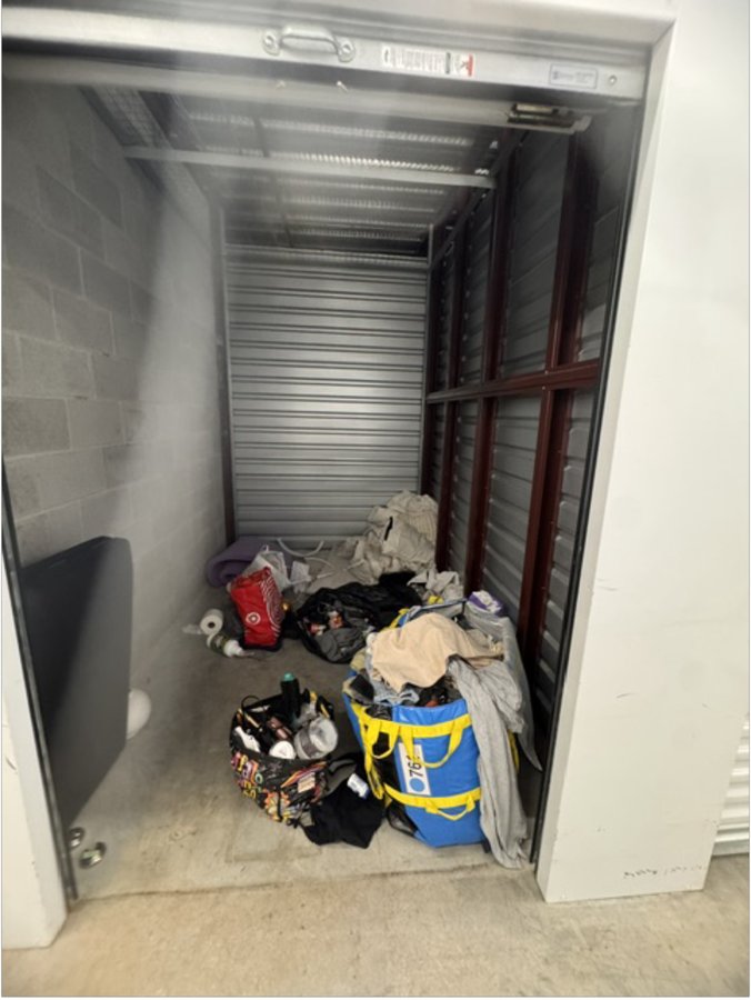 5 x 10 storage unit in Atlanta, GA