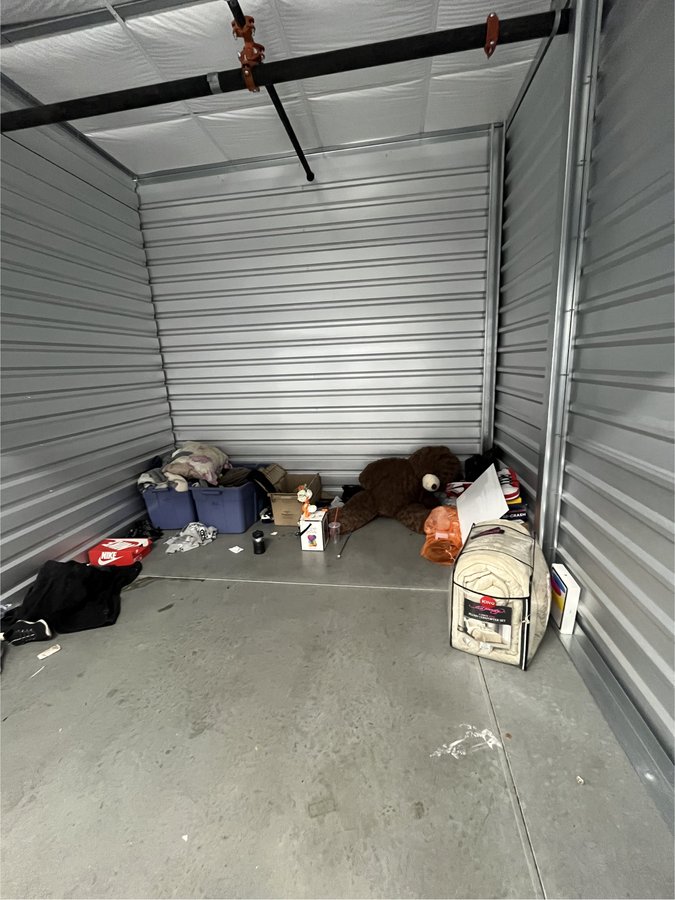 10 x 10 storage unit in San Bernardino, CA