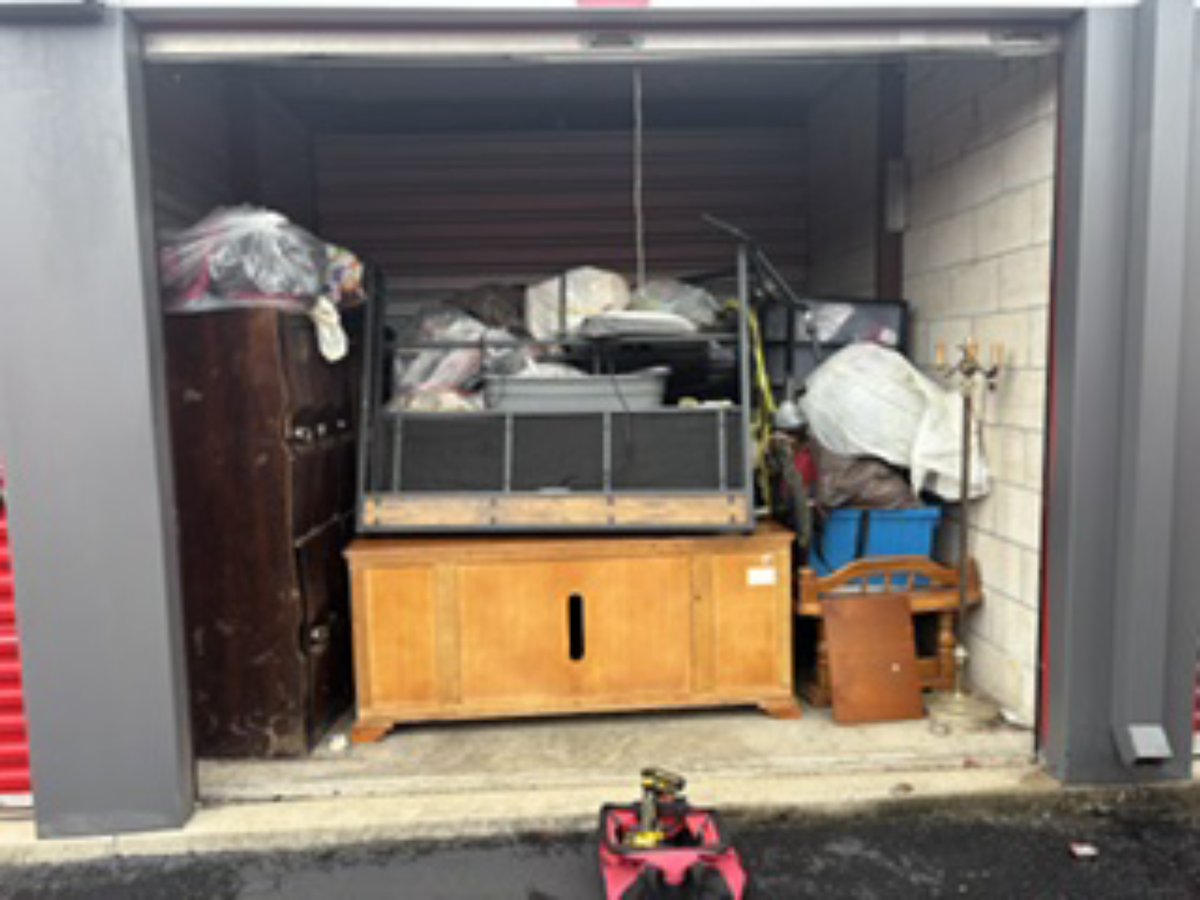 10 x 10 storage unit in Columbus, OH
