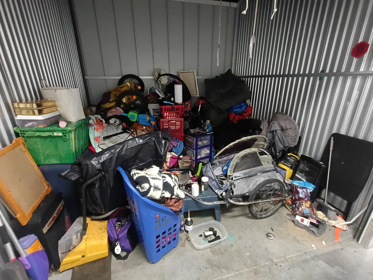 10 x 10 storage unit in Omaha, NE