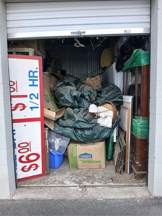 8 x 10 storage unit in Springfield, TN