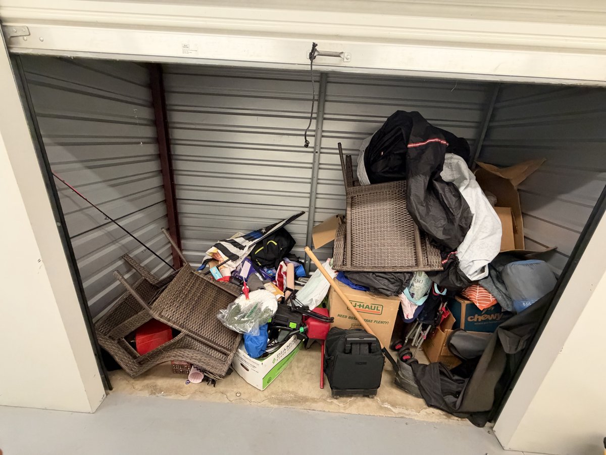 5 x 10 storage unit in Bensalem, PA