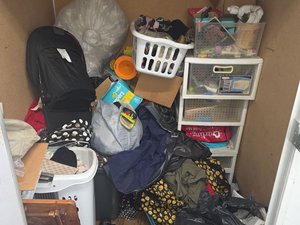 5 x 5 unit in Oakland
