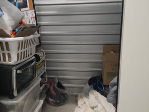 5 x 5 storage unit in Kansas City, MO