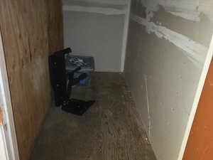 5 x 9 storage unit in Richmond, CA