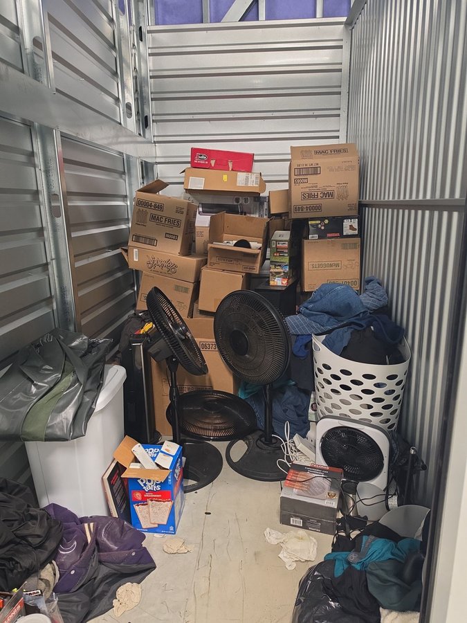 5 x 10 storage unit in Kansas City, MO