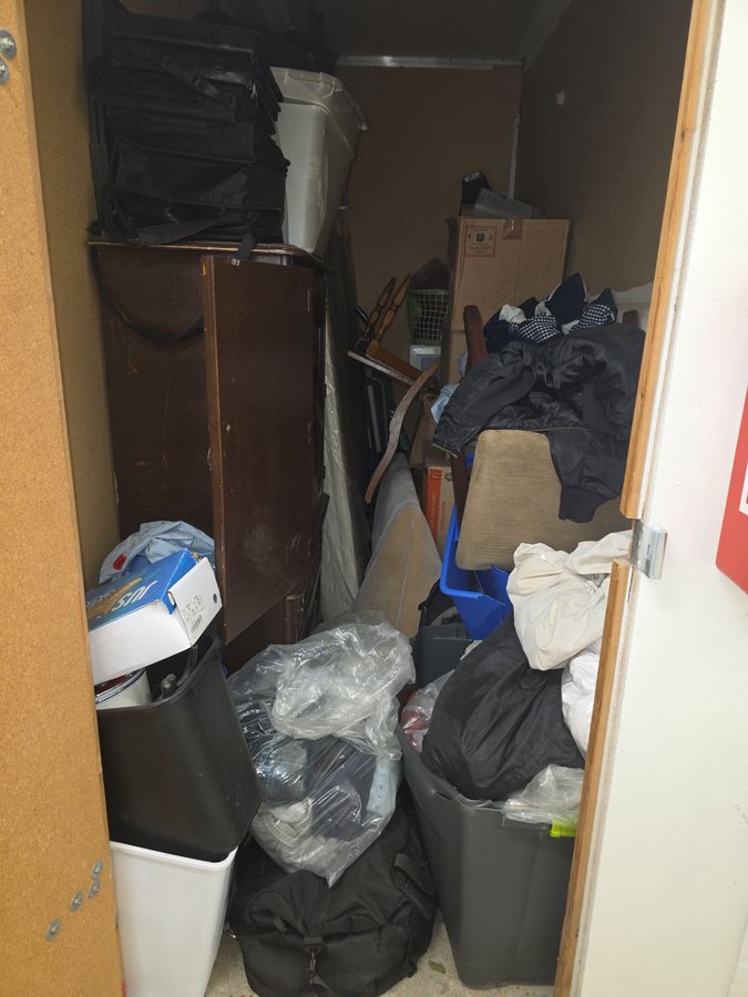 5 x 10 storage unit in Richmond, CA
