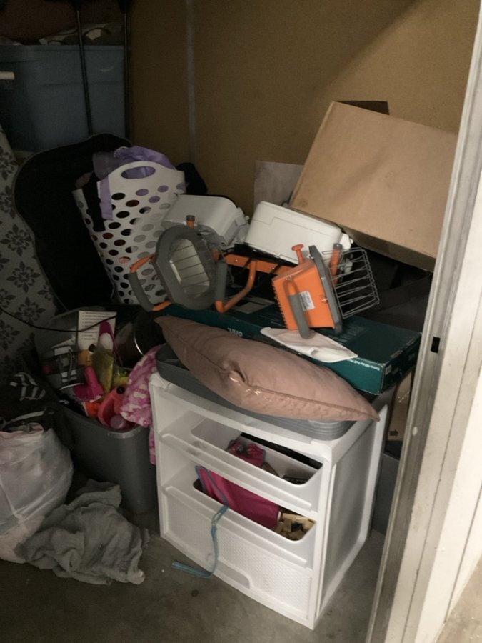 10 x 10 storage unit in Las Vegas, NV