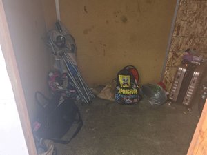 5 x 10 unit in Oakland