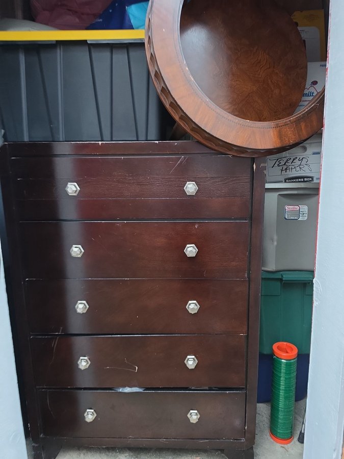 5 x 10 storage unit in Gladstone, MO