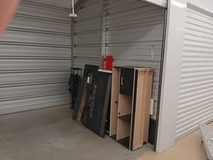 10 x 10 unit in Anderson