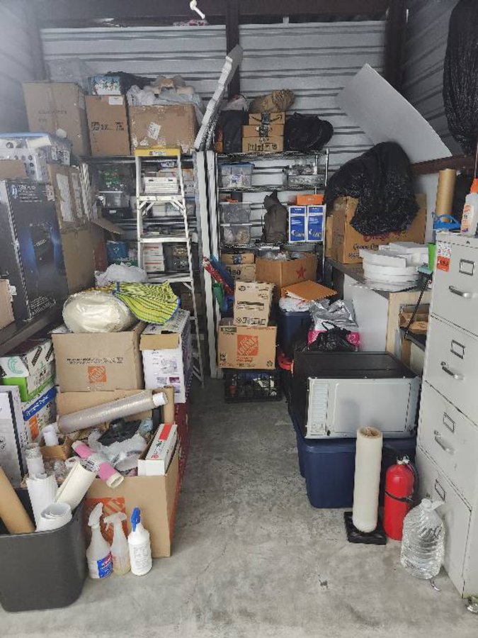 20 x 10 storage unit in Mcallen, TX