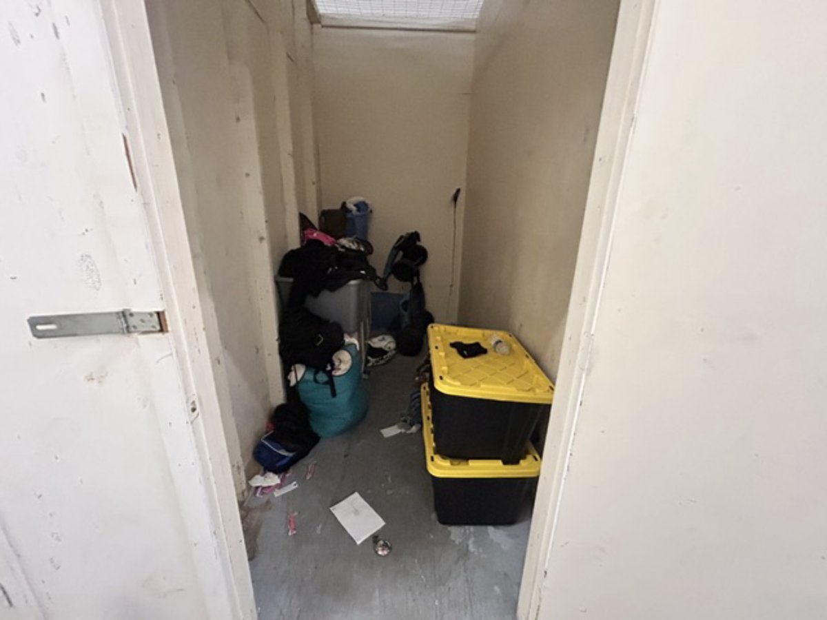 5 x 10 storage unit in Stuart, FL