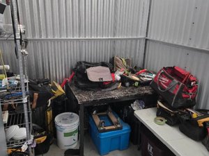 10 x 7 storage unit in Washington, DC