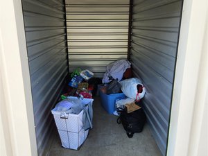 5 x 10 storage unit in Huntsville, AL