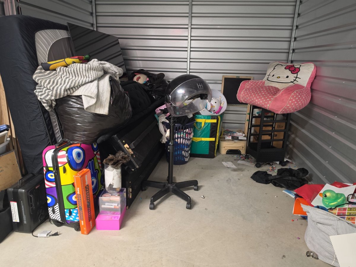 10 x 10 storage unit in Kansas City, MO