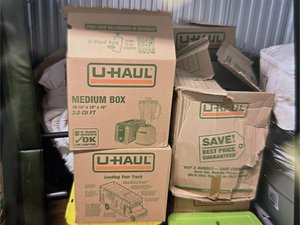 10 x 10 storage unit in Lansing, MI