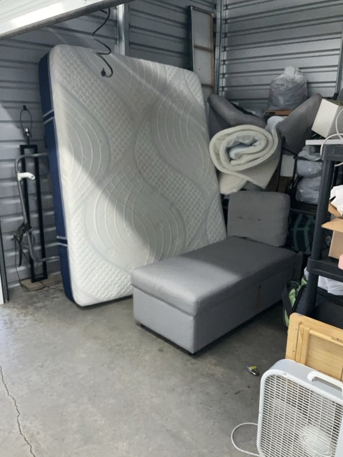 10 x 10 storage unit in Canby, OR