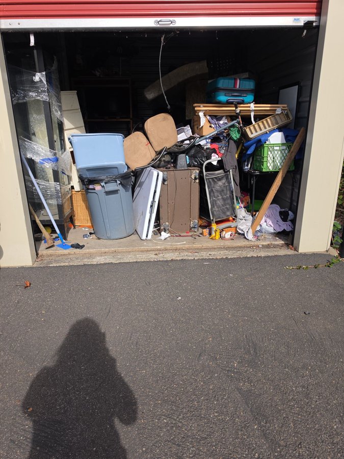 10 x 18 storage unit in Canby, OR