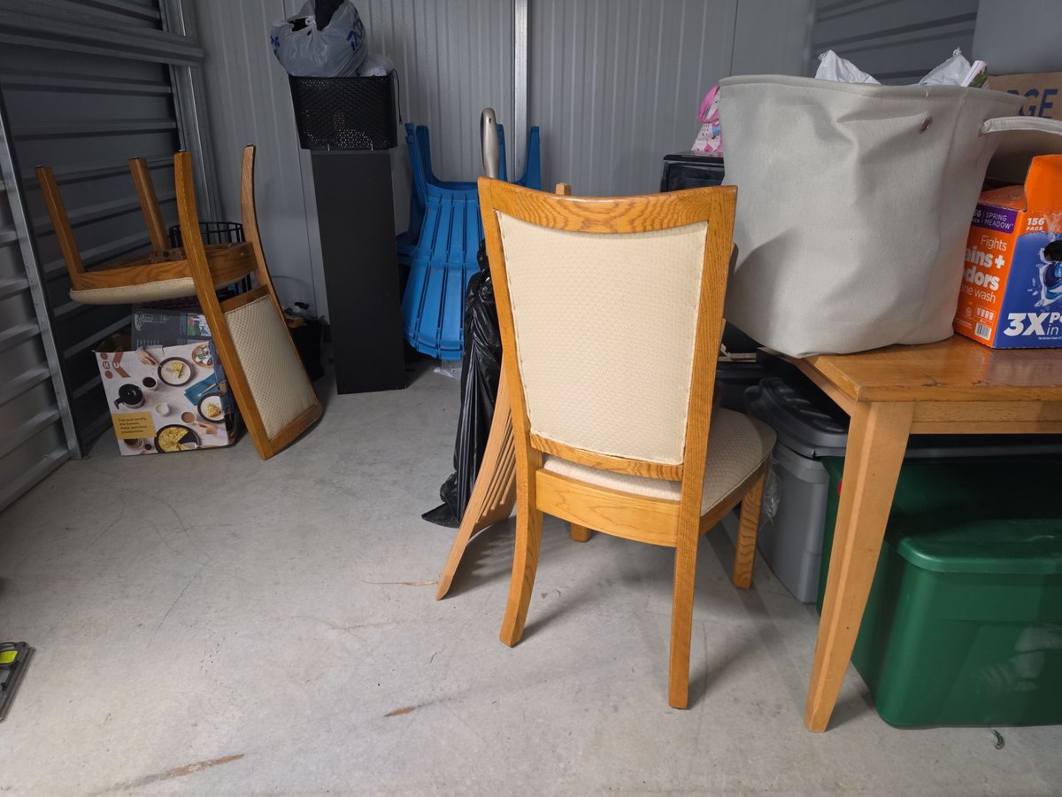 10 x 10 storage unit in Kansas City, MO
