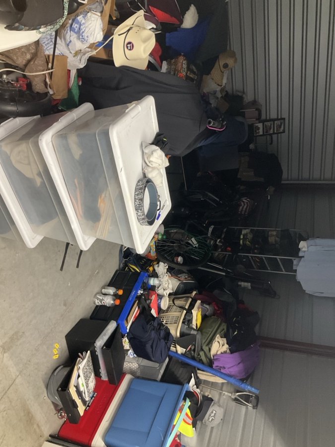 10 x 15 storage unit in Sarasota, FL