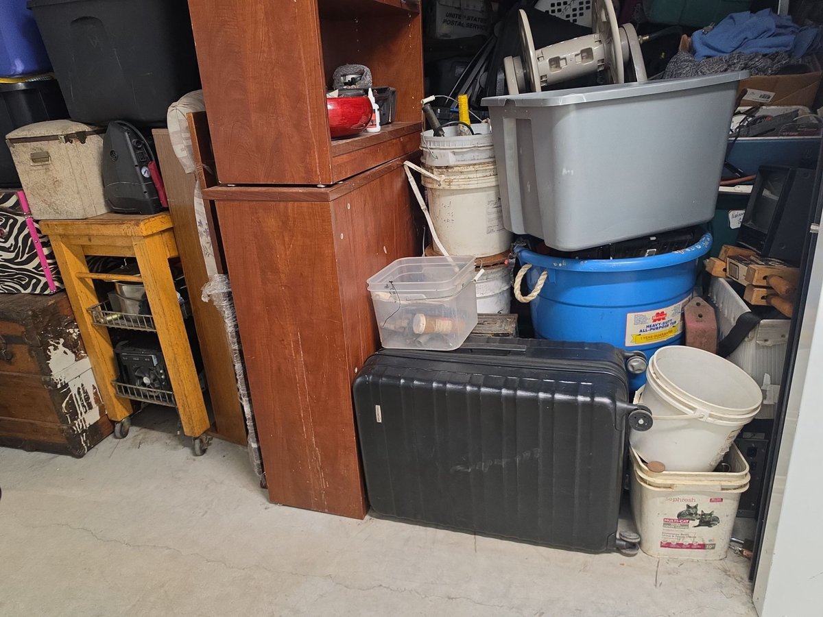 10 x 15 storage unit in Kansas City, MO