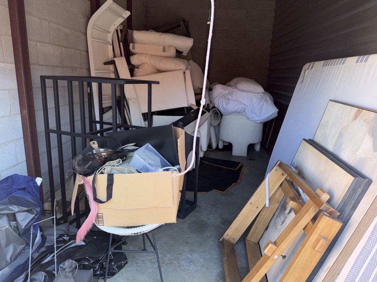 10 x 20 storage unit in Fairfax, VA