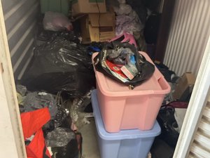 5 x 10 storage unit in Sarasota, FL