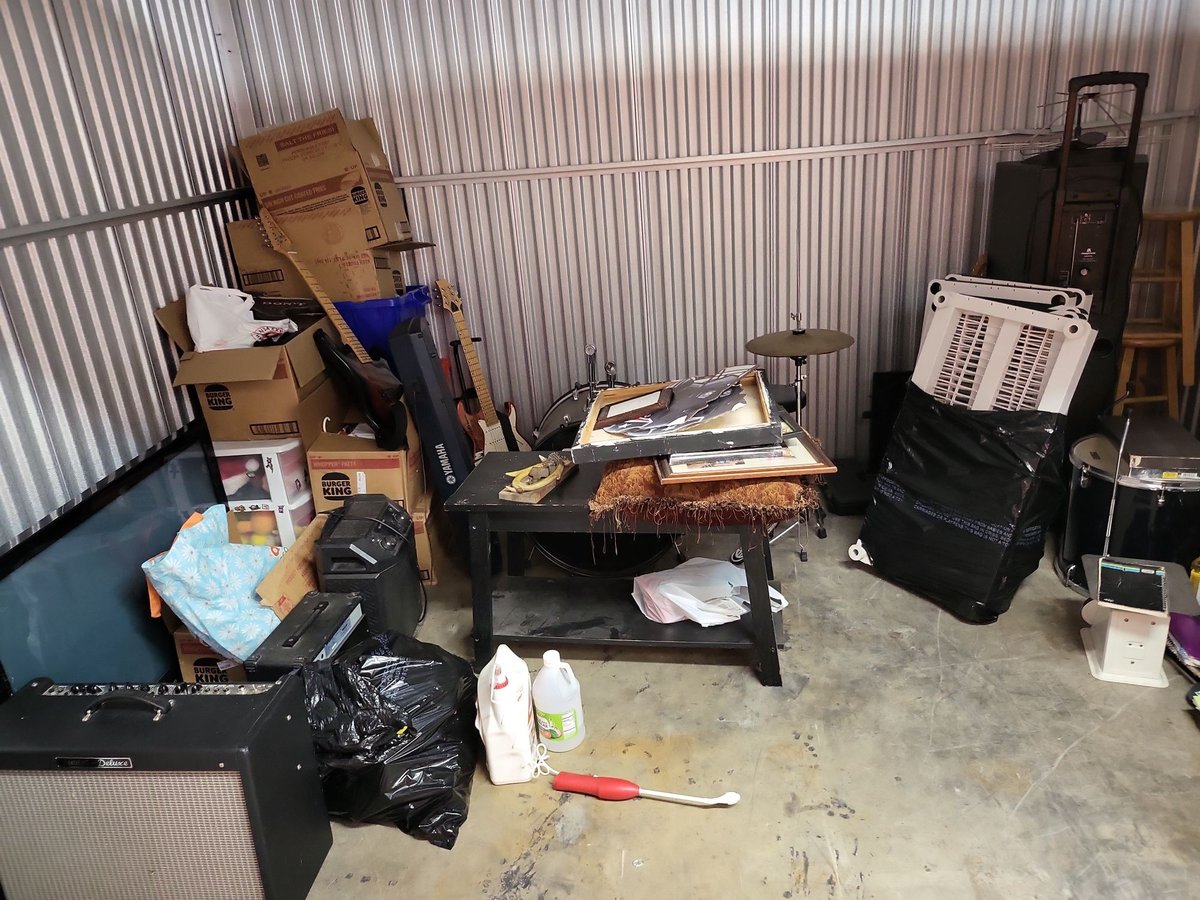 12 x 8 storage unit in Houston, TX