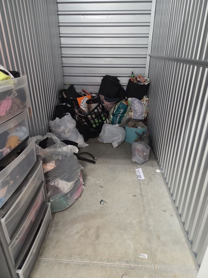 5 x 10 storage unit in Houston, TX