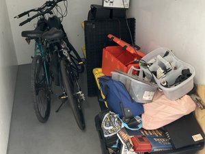 5 x 10 storage unit in Sarasota, FL